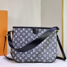 LV Shopping Bags